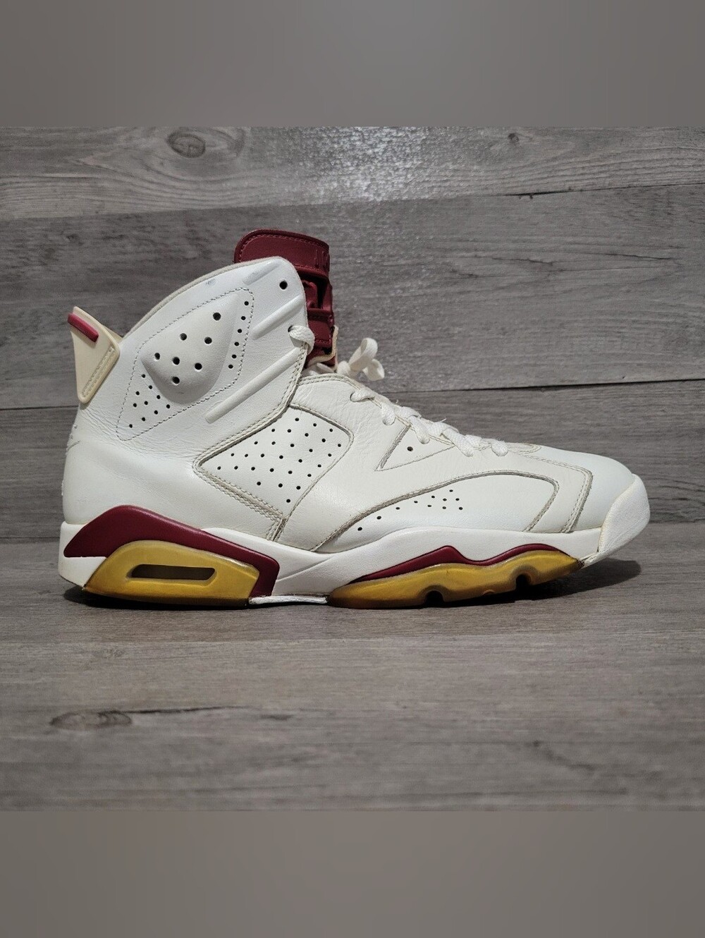 Air Jordan 6 Retro Mens 11.5 Maroon 2015 Basketball Shoes 384664-116